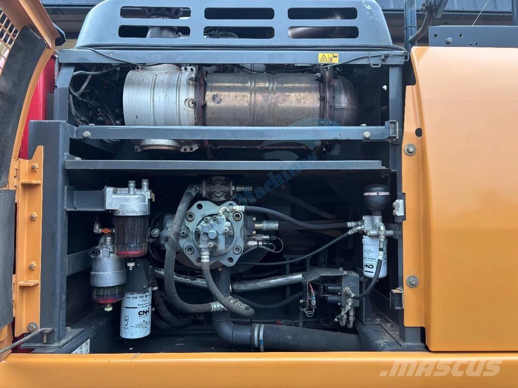 CASE CX 300 D Kāpurķēžu ekskavatori