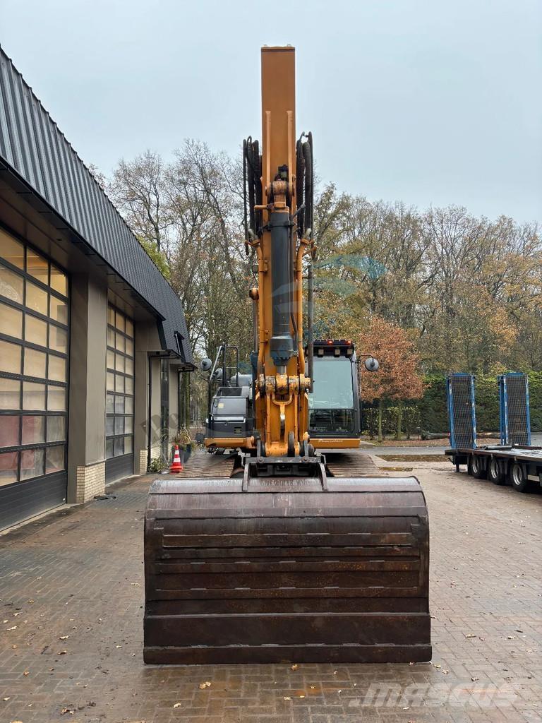 CASE CX 300 D Kāpurķēžu ekskavatori