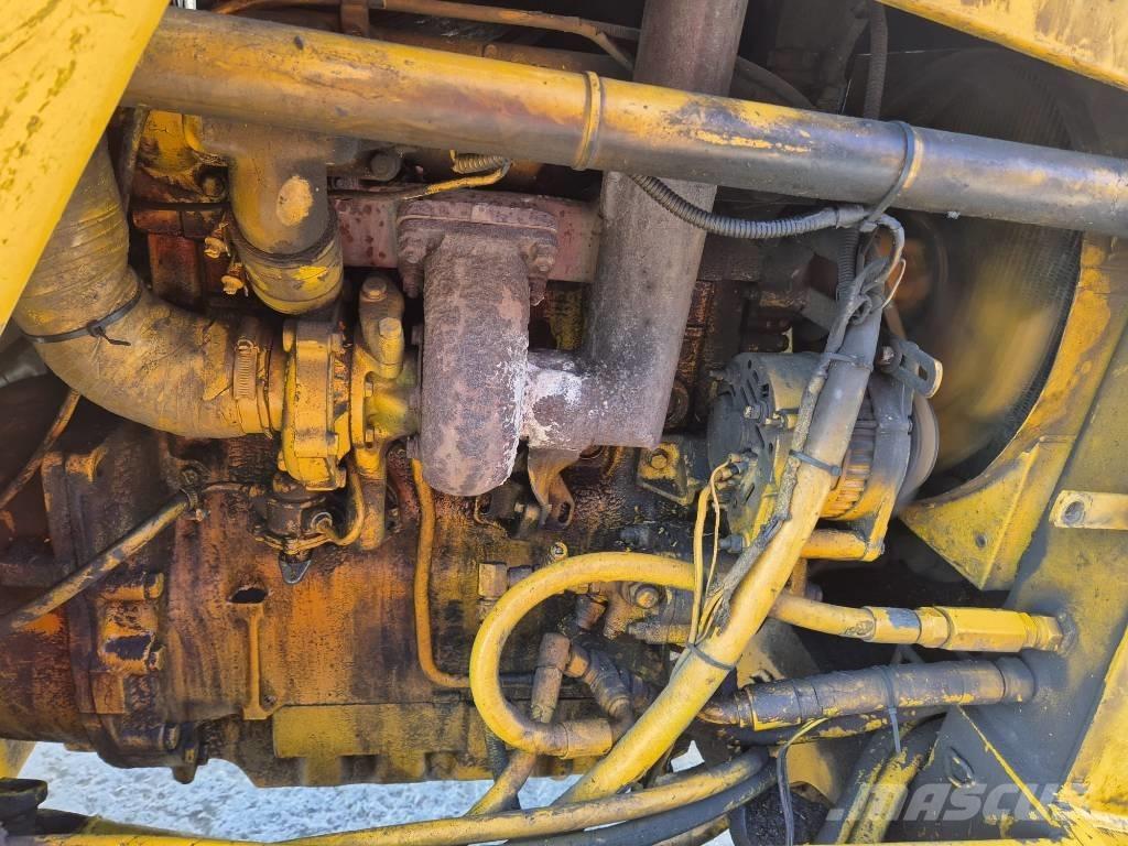 JCB 3 CX Turbo Ekskavatori-iekrāvēji