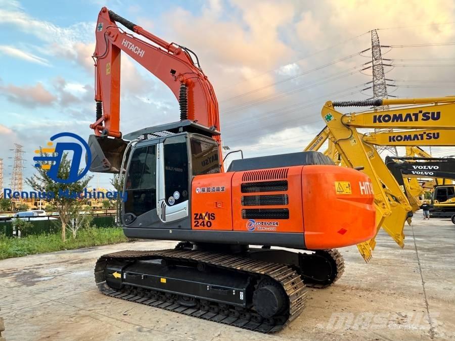Hitachi ZX 240 Kāpurķēžu ekskavatori