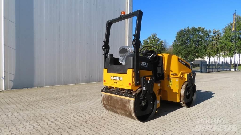 JCB CT380-130 Divvalču grunts veltņi