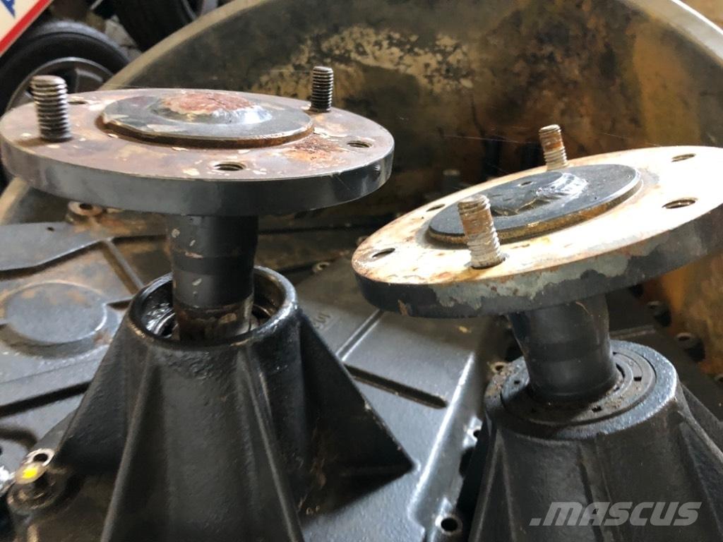 Iseki SXG 19 Mauriņa traktors