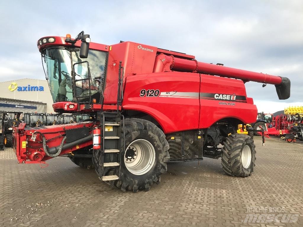 Case IH 9120 Ražas novākšanas kombaini