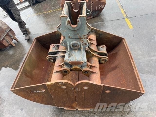 Liebherr 1000 mm Pašgrābji