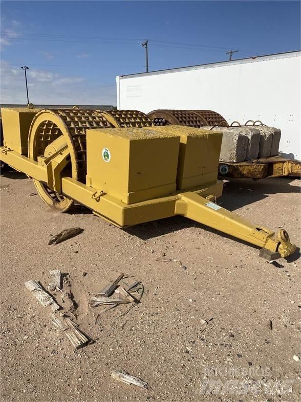 Hyster 70 IN Piekabināmie vibroveltņi