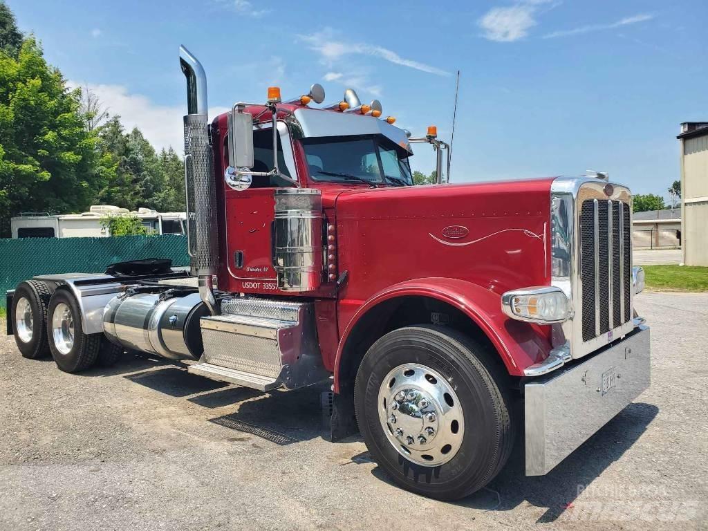 Peterbilt 389 Vilcēji