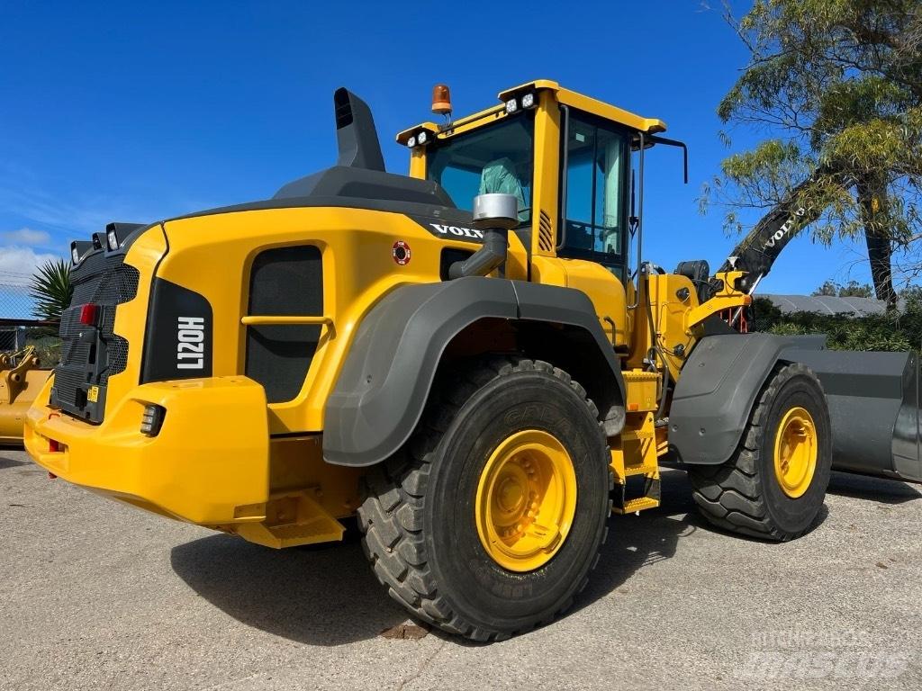 Volvo L 120 H Iekrāvēji uz riteņiem