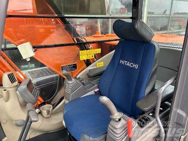 Hitachi ZX 180 LC-3 Kāpurķēžu ekskavatori