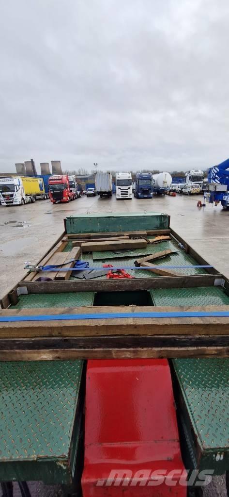 Nooteboom Noo-9706v Zemie treileri