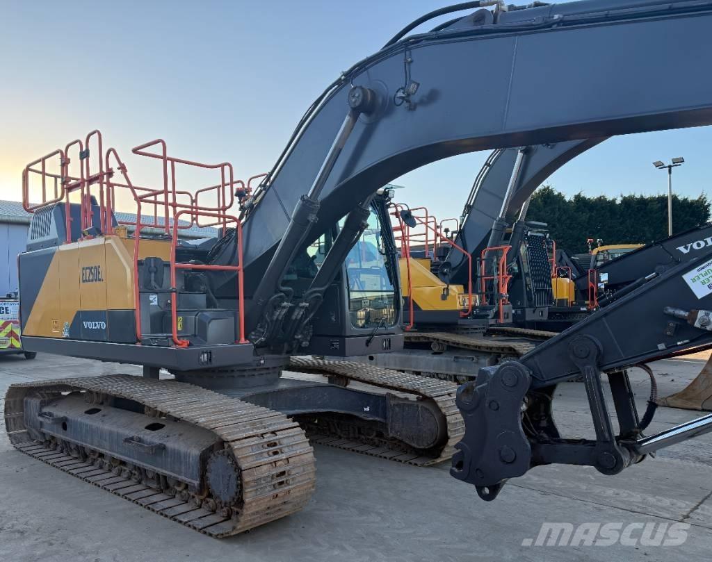 Volvo EC 250 EL Kāpurķēžu ekskavatori