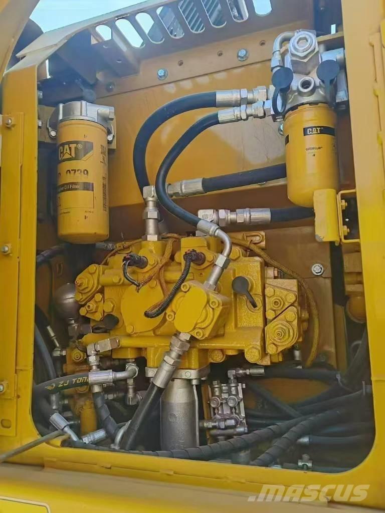 CAT 312 D Kāpurķēžu ekskavatori