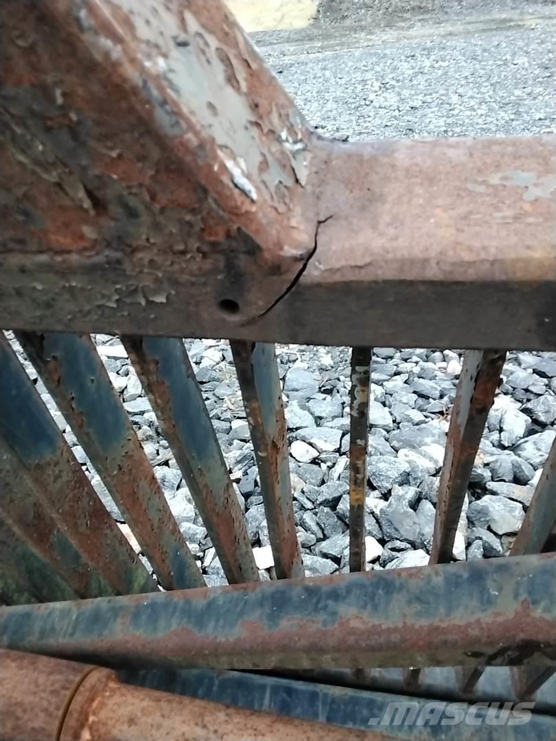 Valmet 860 Citas sastāvdaļas