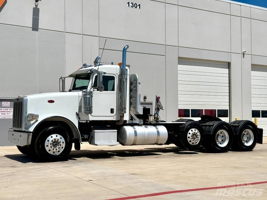 Peterbilt 367 Vilcēji