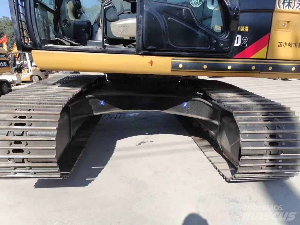 CAT 320 D Kāpurķēžu ekskavatori