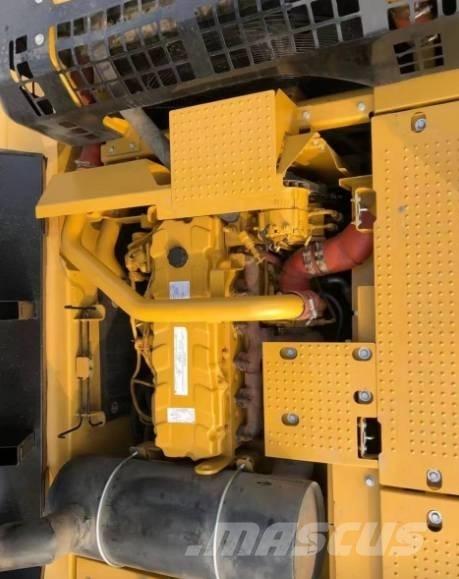 CAT 336D2 Kāpurķēžu ekskavatori