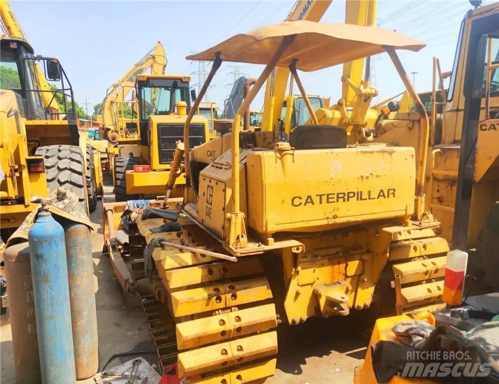 CAT D 4 E Kāpurķēžu buldozeri