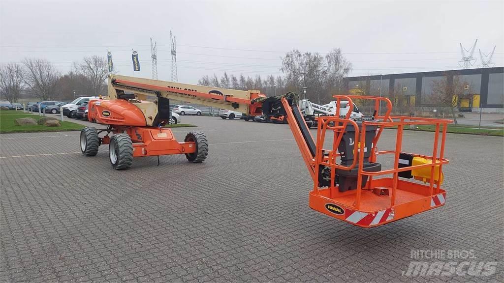 JLG M600JP Teleskopiskie pacēlāji