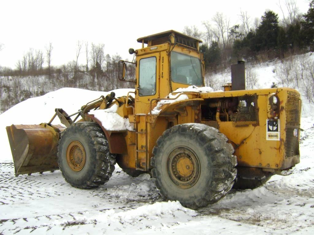 CAT 980B Iekrāvēji uz riteņiem