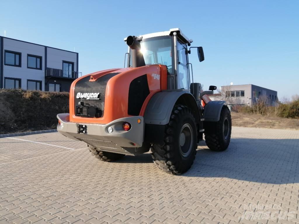 Atlas AR640 Iekrāvēji uz riteņiem