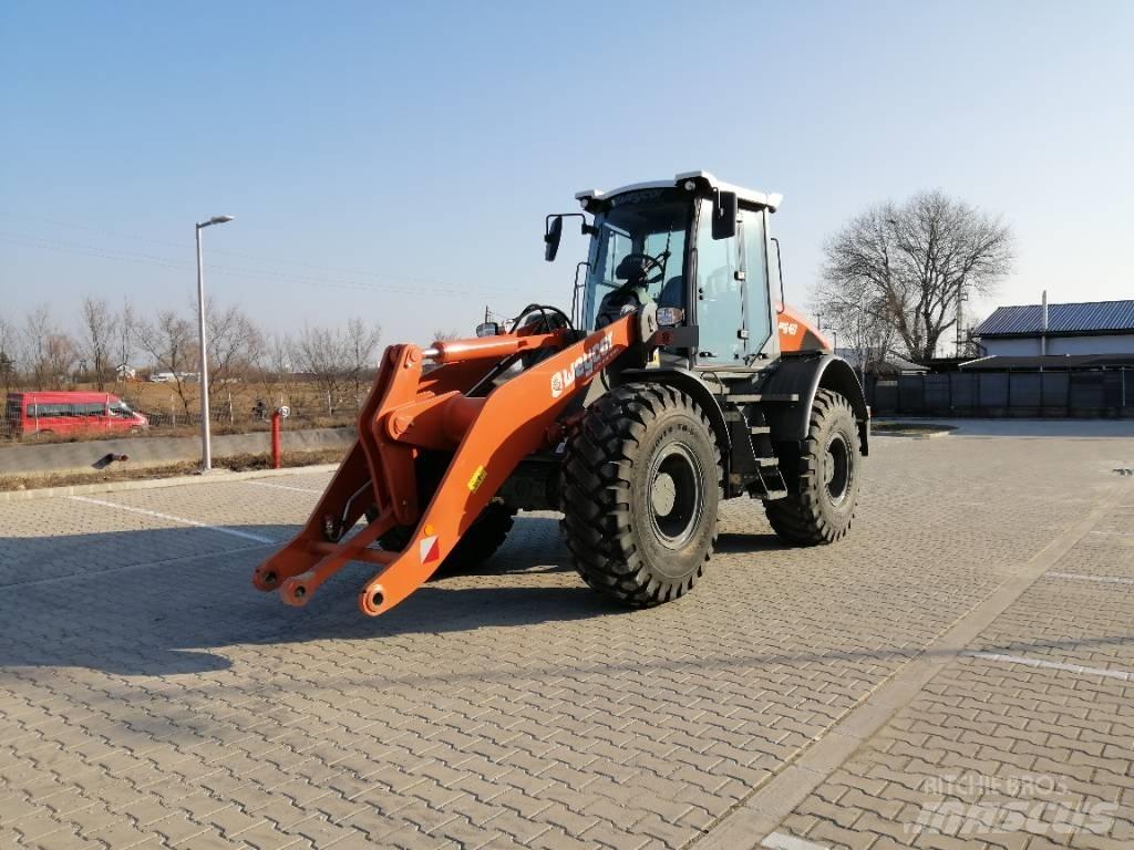 Atlas AR640 Iekrāvēji uz riteņiem