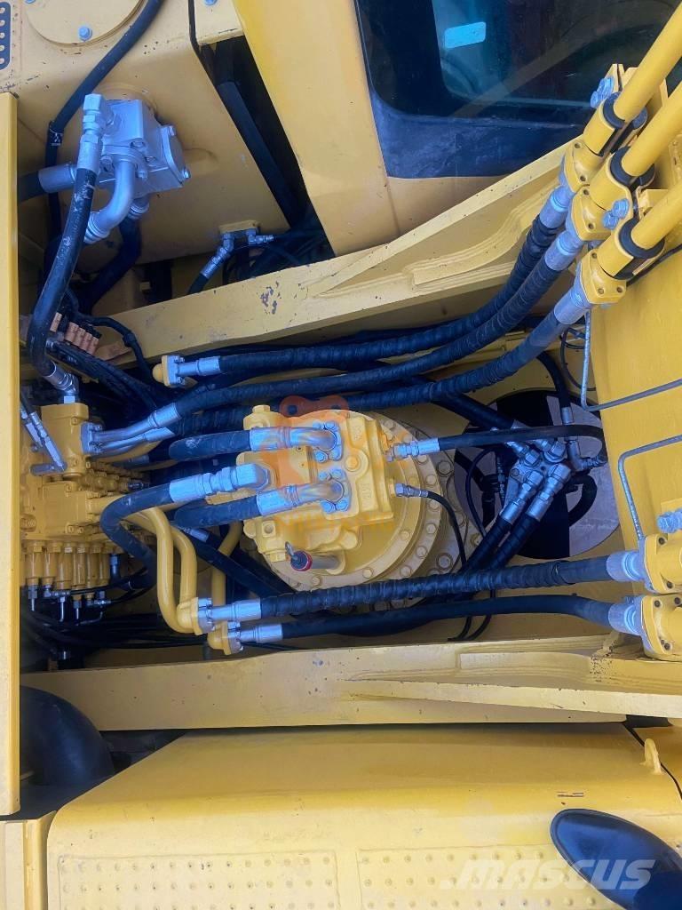 Komatsu PC 450 LC-8 Kāpurķēžu ekskavatori