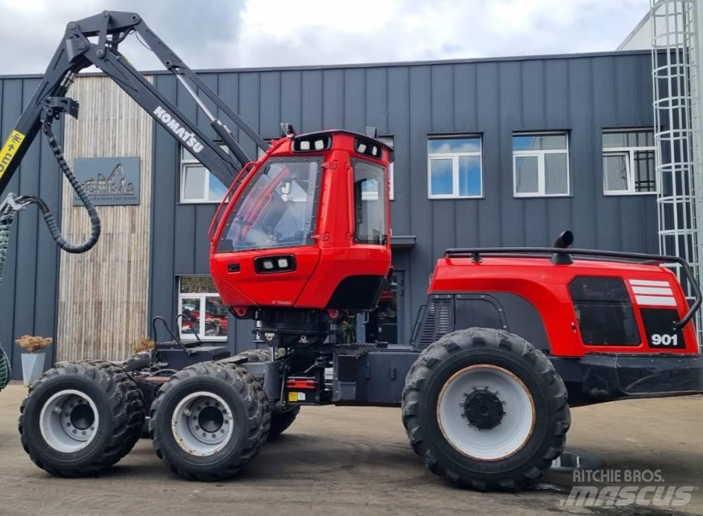 Komatsu 901 Harvesteri