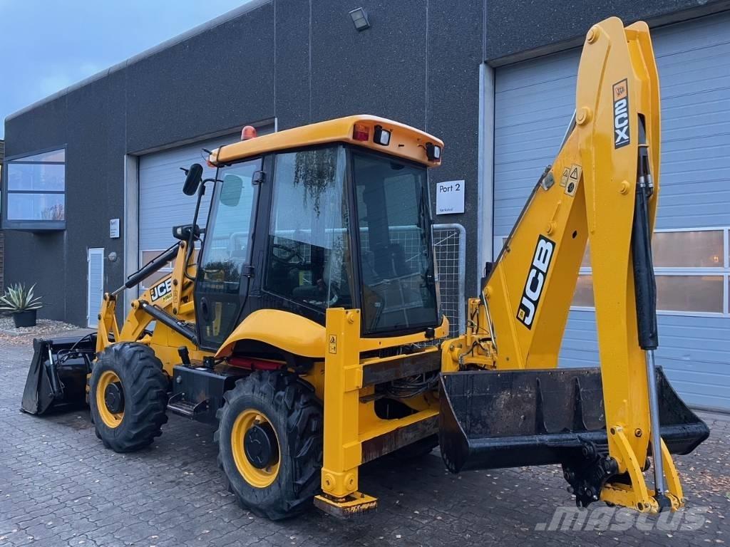JCB 2CX Ekskavatori-iekrāvēji