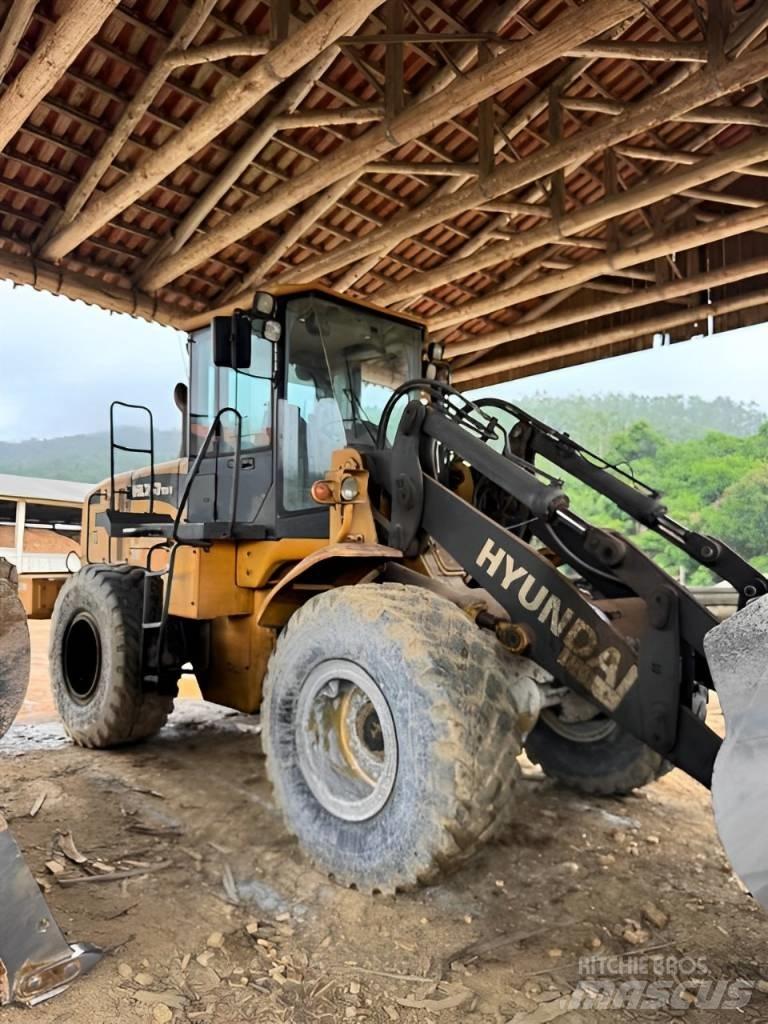 Hyundai HL 757 TM-7 Iekrāvēji uz riteņiem