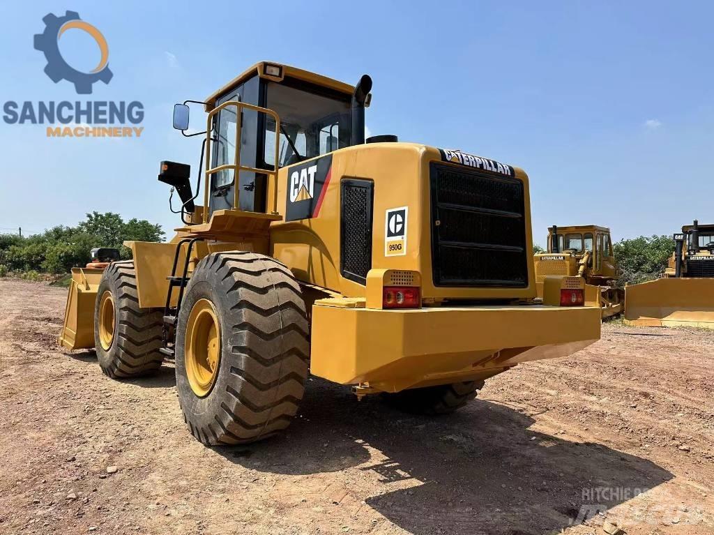 CAT 950G Iekrāvēji uz riteņiem