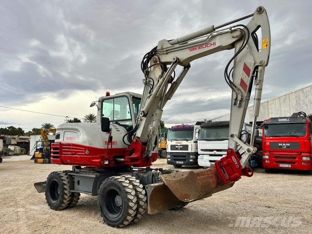 Takeuchi TB 295 W Ekskavatori uz riteņiem