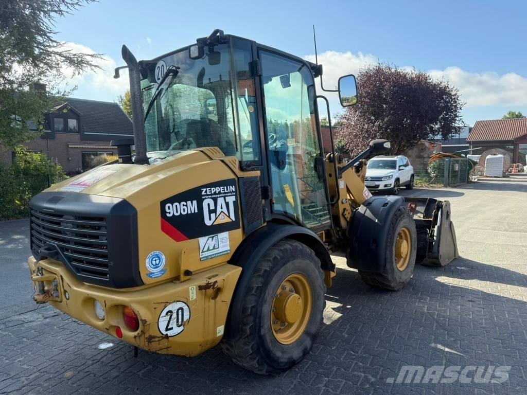 CAT 906M  1831h Iekrāvēji uz riteņiem