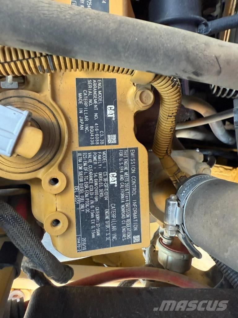 CAT 906M  1831h Iekrāvēji uz riteņiem