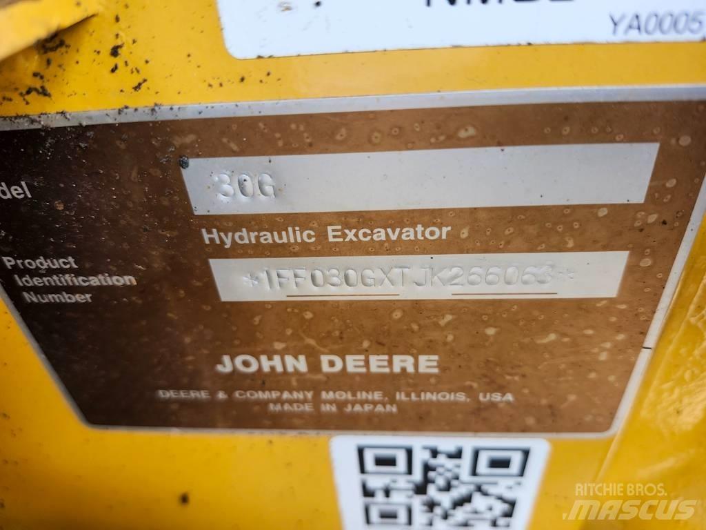 DEERE 30G Mini ekskavatori < 7 t