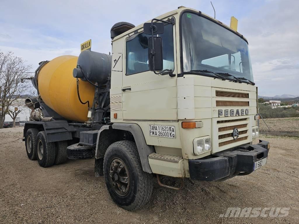 Pegaso 2323k Kravas mašīna- betona sūknis