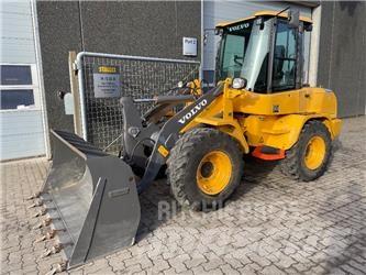 Volvo L30GS Mini iekrāvēji
