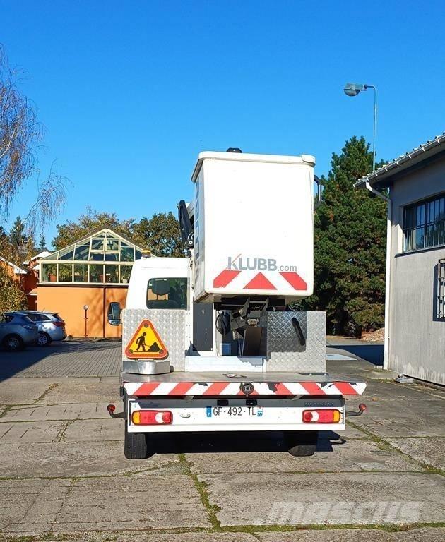 Klubb KL26 Pacēlāji uz automašīnas bāzes
