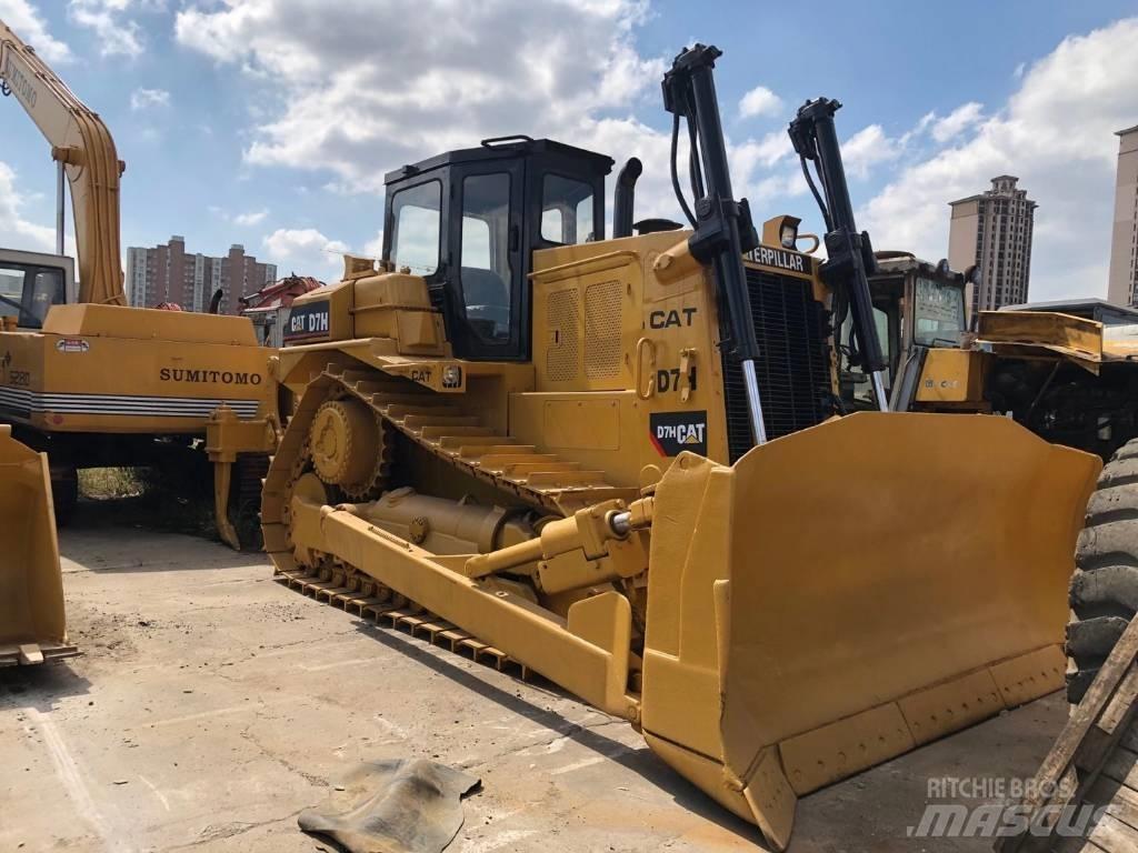 CAT D 7 H Kāpurķēžu buldozeri