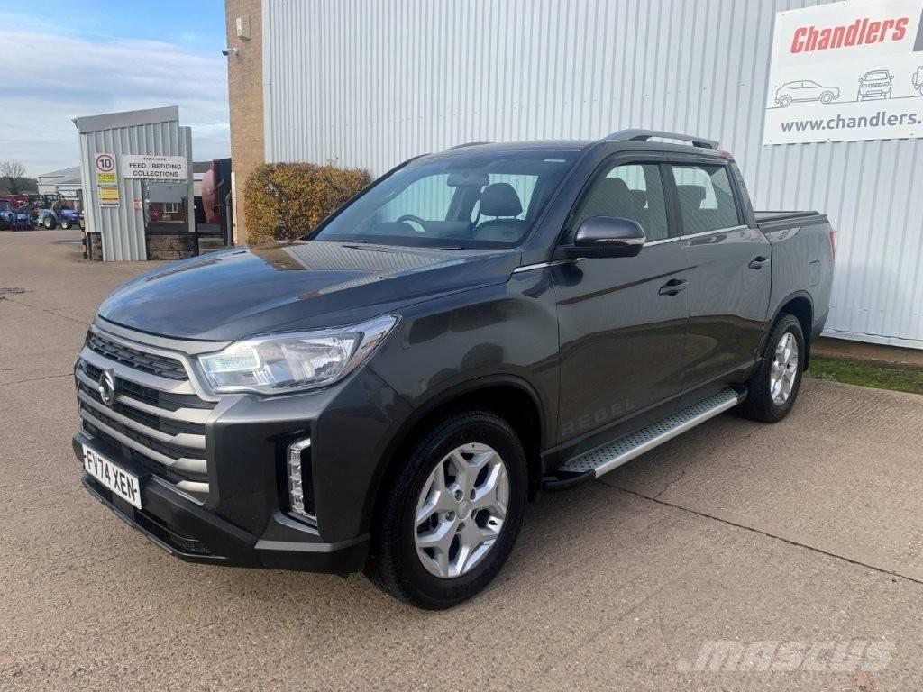  KGM MUSSO 2.2 REBEL Vieglais kravas automobilis/izkraušana no sāniem