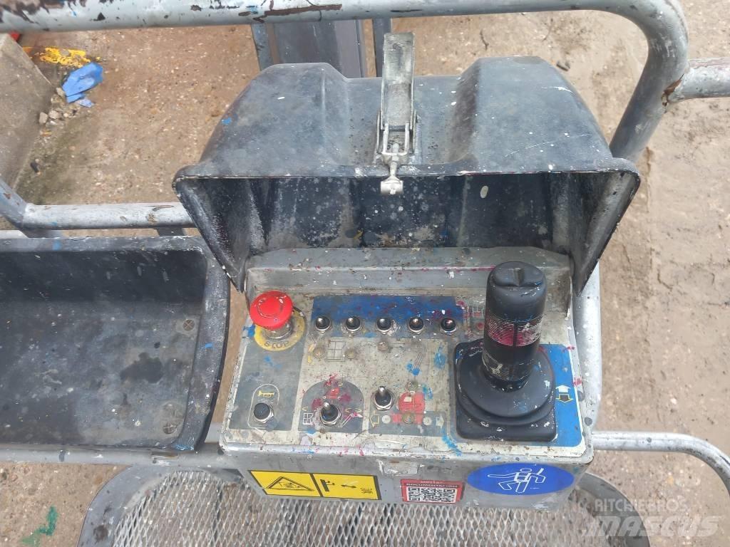 Manitou 120 AET JC Strēles pacēlāji