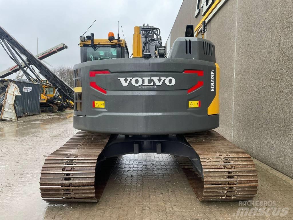 Volvo ECR 235 EL Kāpurķēžu ekskavatori
