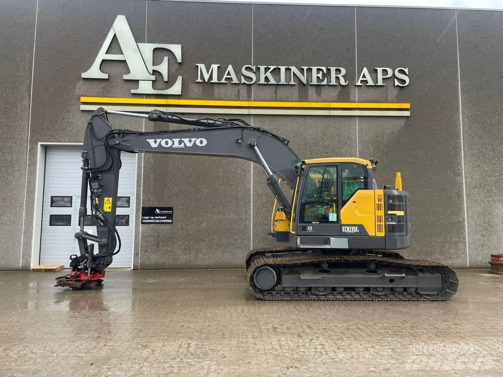 Volvo ECR 235 EL Kāpurķēžu ekskavatori