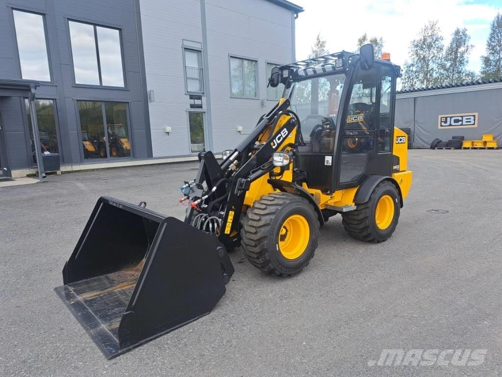 JCB 403 Multifunkcionālie iekrāvēji
