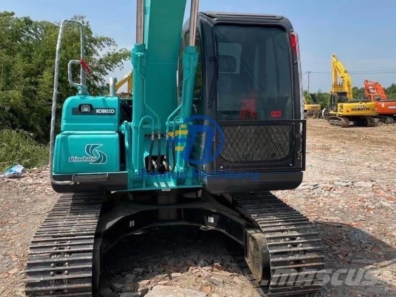 Kobelco SK140 LC Kāpurķēžu ekskavatori