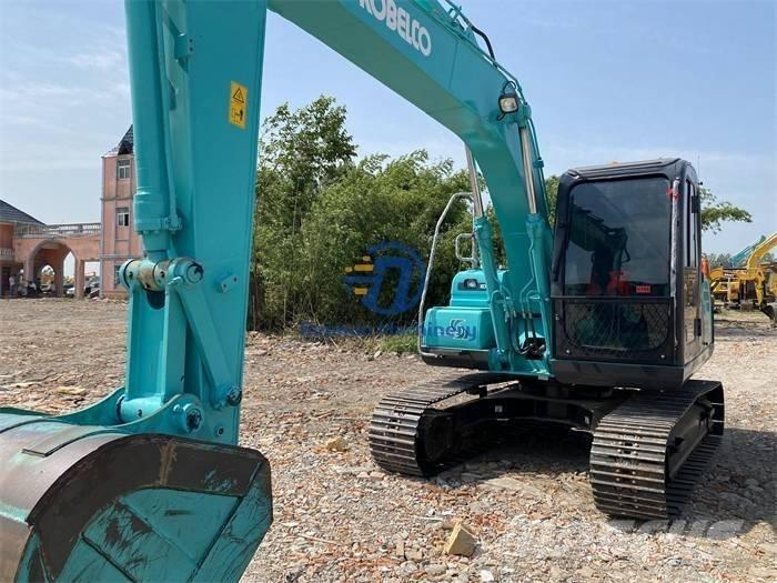 Kobelco SK140 LC Kāpurķēžu ekskavatori