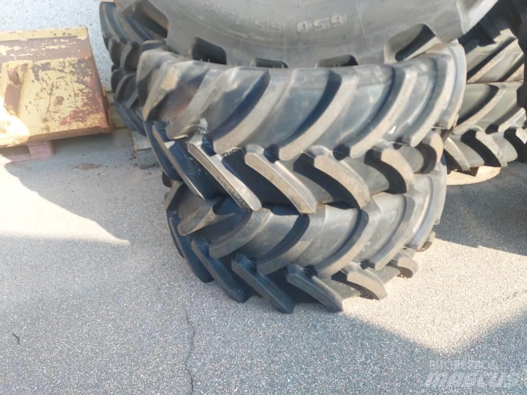Michelin 440/65-R28 Riepas, riteņi un diski