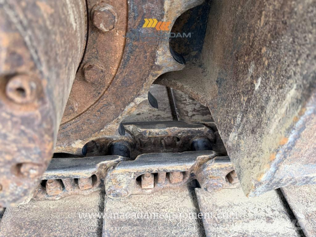 Komatsu PC 130 LC-8 Kāpurķēžu ekskavatori