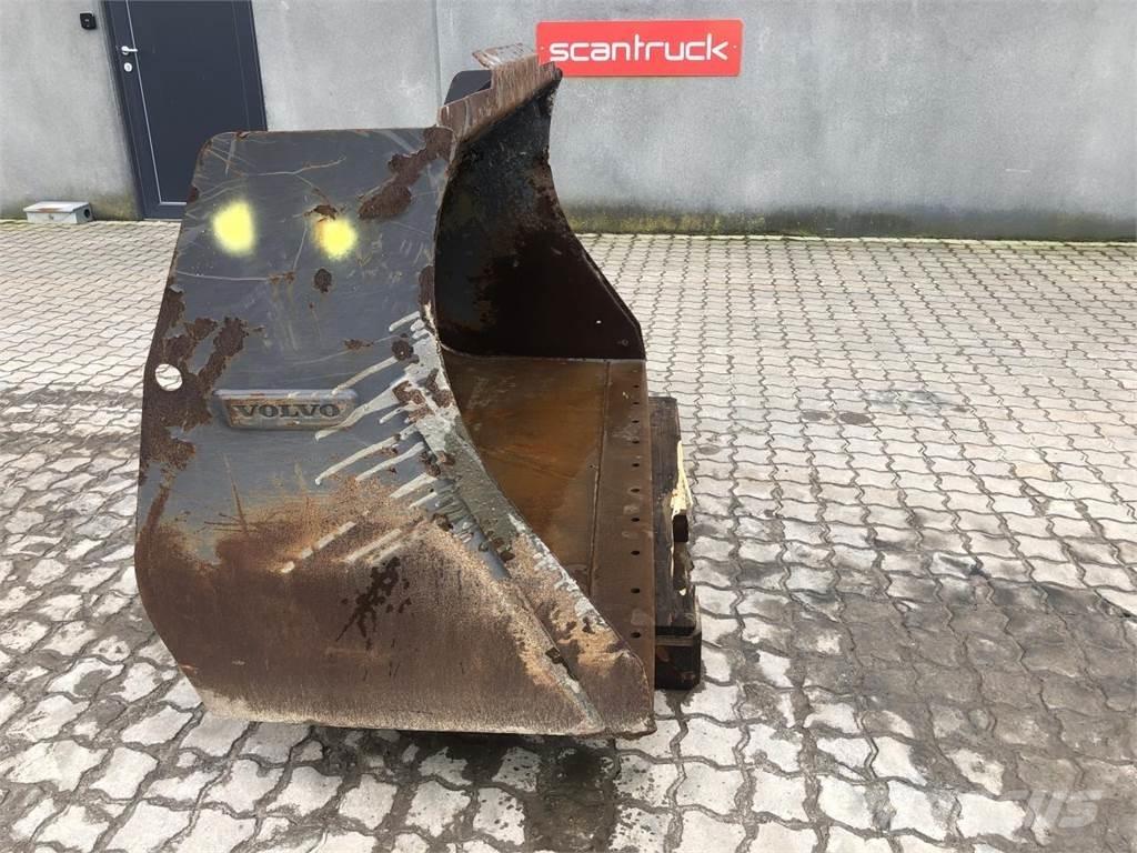  Øvrige Læsseskovl Kausi
