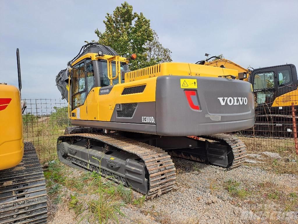 Volvo EC300D L Kāpurķēžu ekskavatori