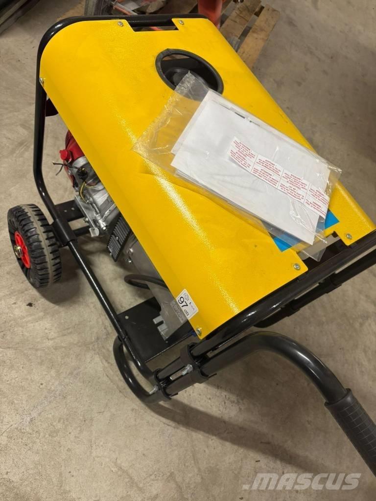 Atlas Copco QEP 8 Benzīna ģeneratori