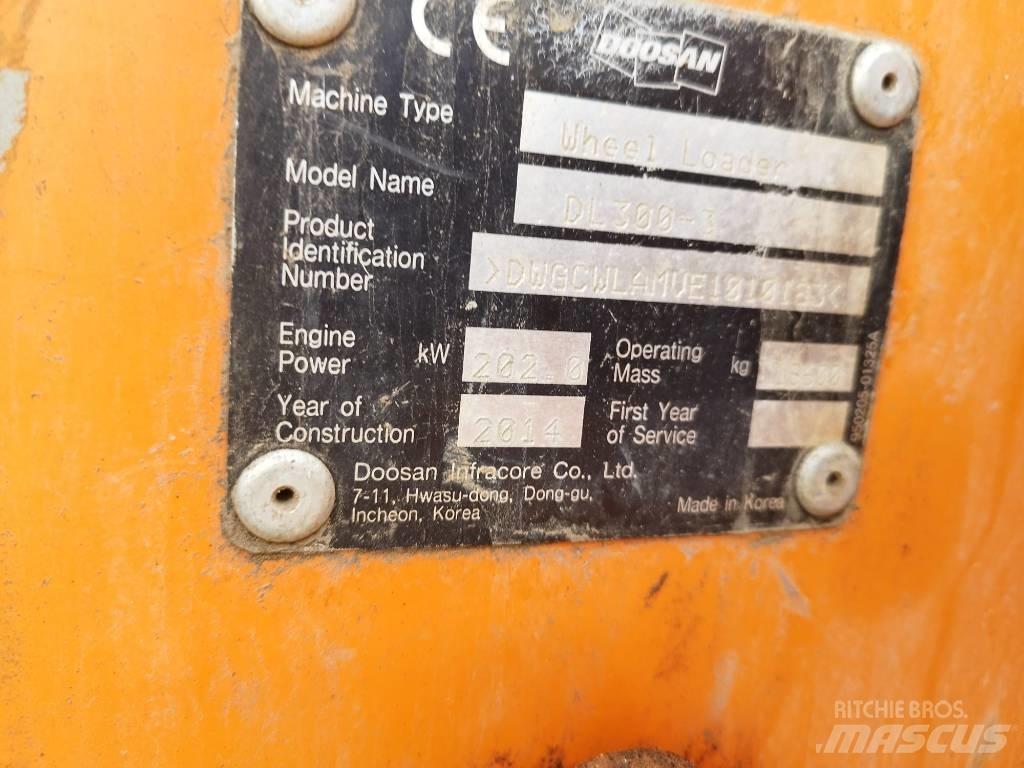 Doosan DL 300-3 Iekrāvēji uz riteņiem